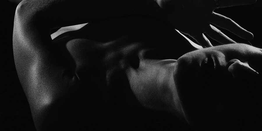 masajes eróticos, bienestar, relajación, conexión personal, salud emocional, estrés, ansiedad, Castilla y León, plataforma segura, experiencias únicas, intimidad, sensualidad, masaje tántrico, aceites esenciales, masaje a cuatro manos, Barcelona, Madrid, masajes eróticos Barcelona, masajes eróticos Madrid, técnicas de relajación, terapia sexual, salud sexual, cuerpo y mente, confianza, respeto, privacidad, legalidad, plataforma online, citas seguras, experiencias personalizadas, bienestar integral, placer