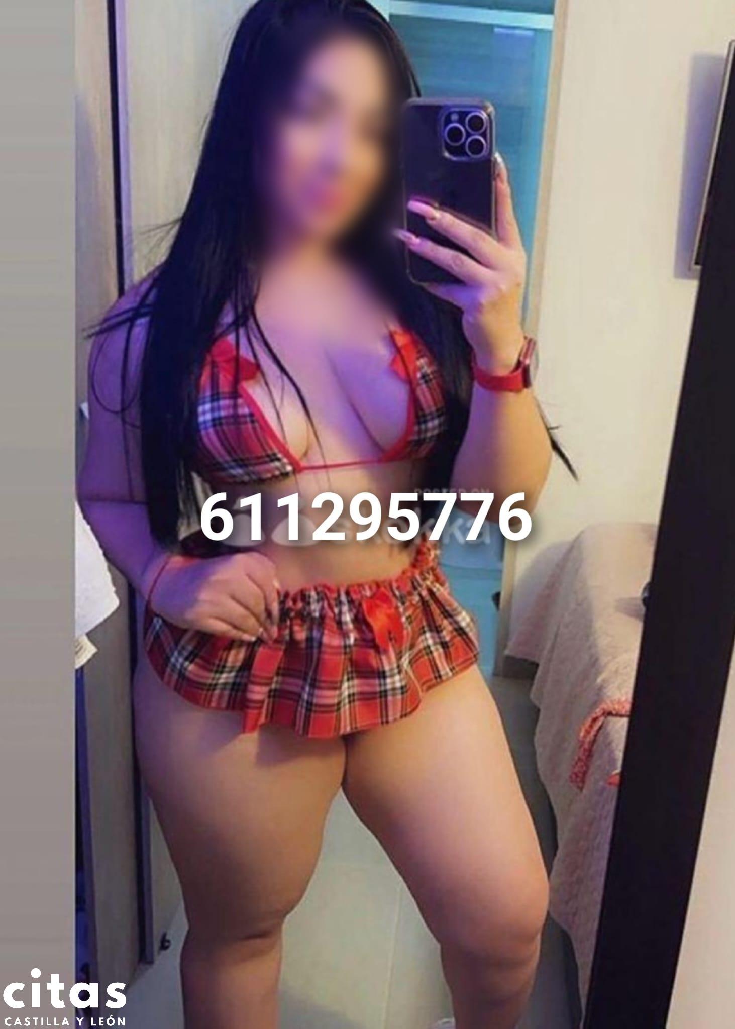 1000838120