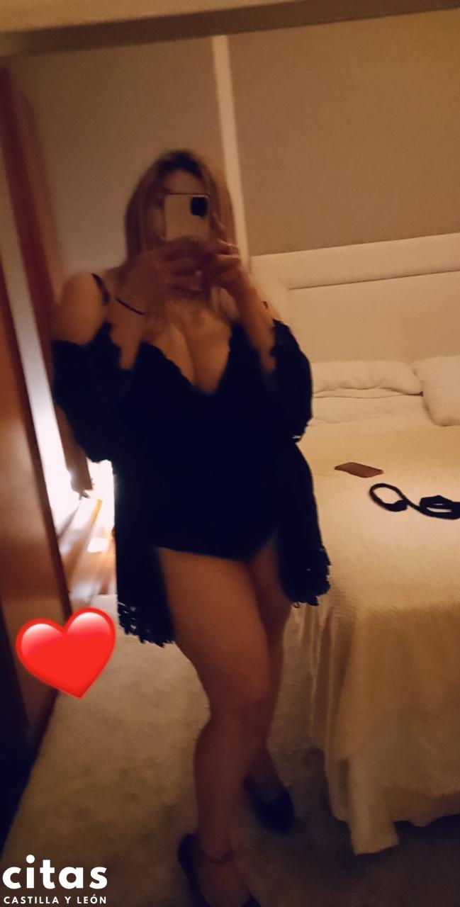 1000764900